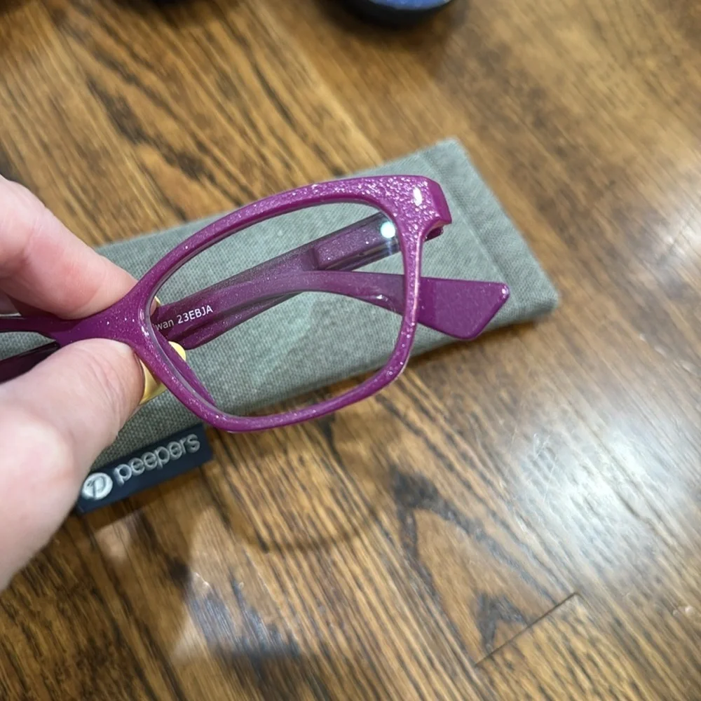 Peepers Glitz and Glam Purple Glitter Sparkle Blur Light Glasses with Case Focus